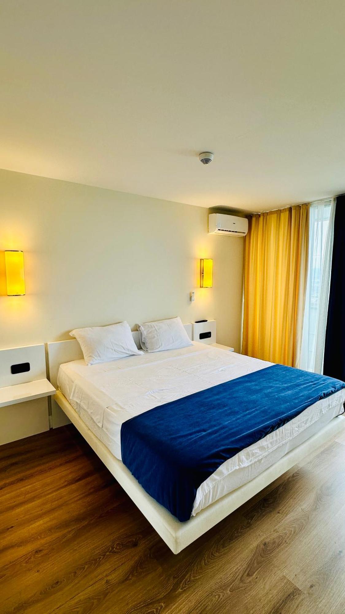 New Orbi Batumi Hotel Eksteriør billede